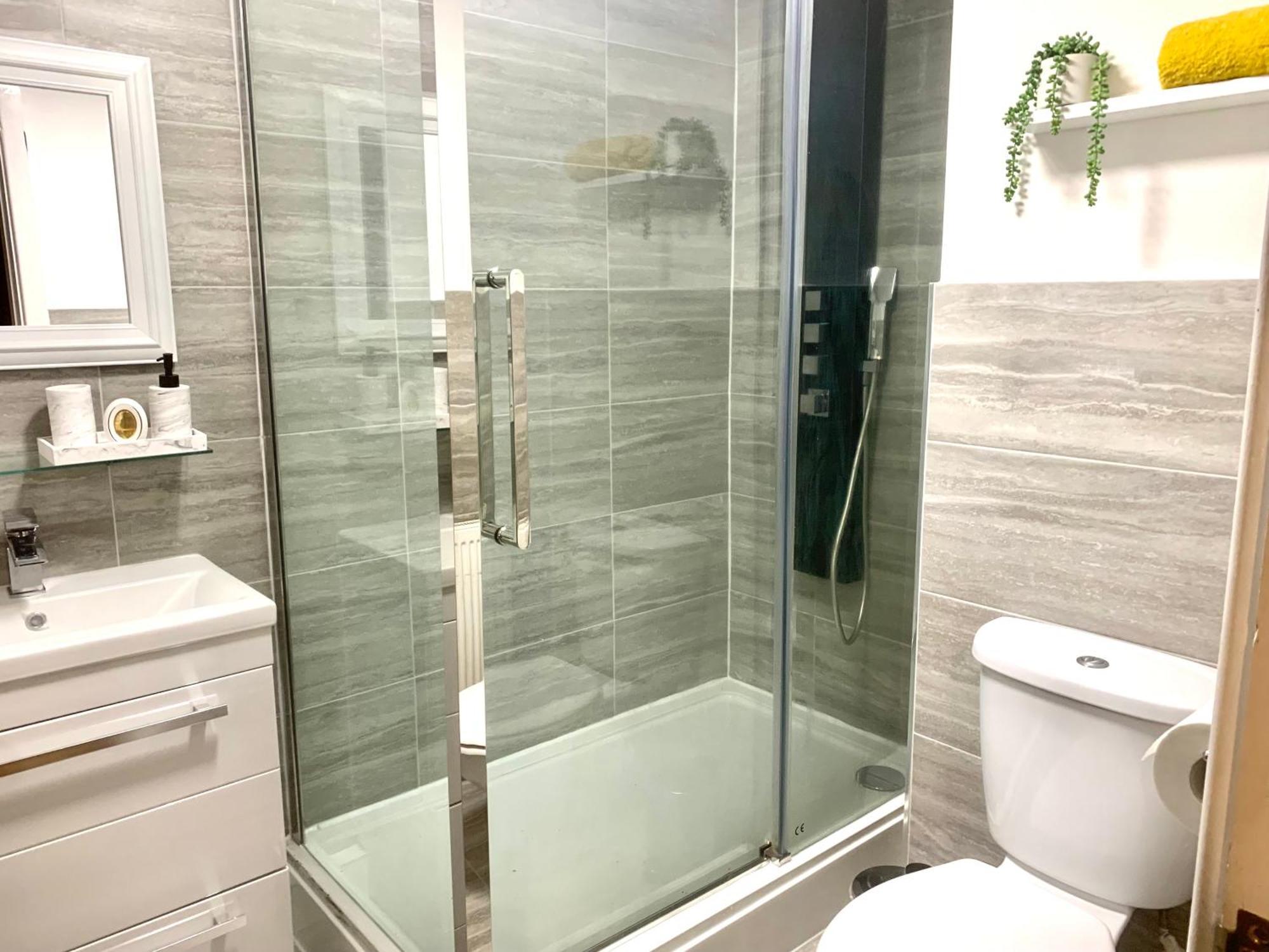 Large Stylish 3 Bedroom City Centre Apartment Free Secure Parking Liverpool Zewnętrze zdjęcie